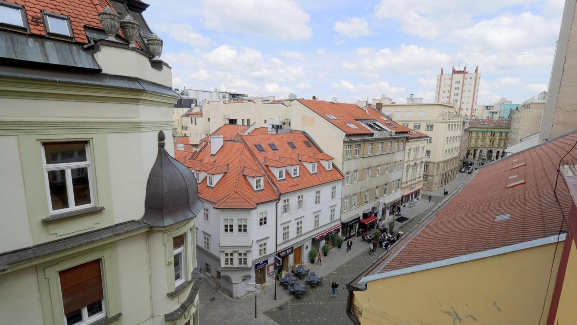 Velky 3I Apartman V Centre Mesta Bratislava Ngoại thất bức ảnh
